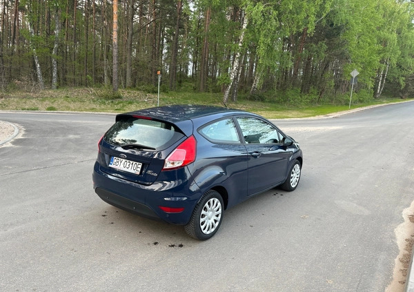 Ford Fiesta cena 19500 przebieg: 178000, rok produkcji 2014 z Bytów małe 37